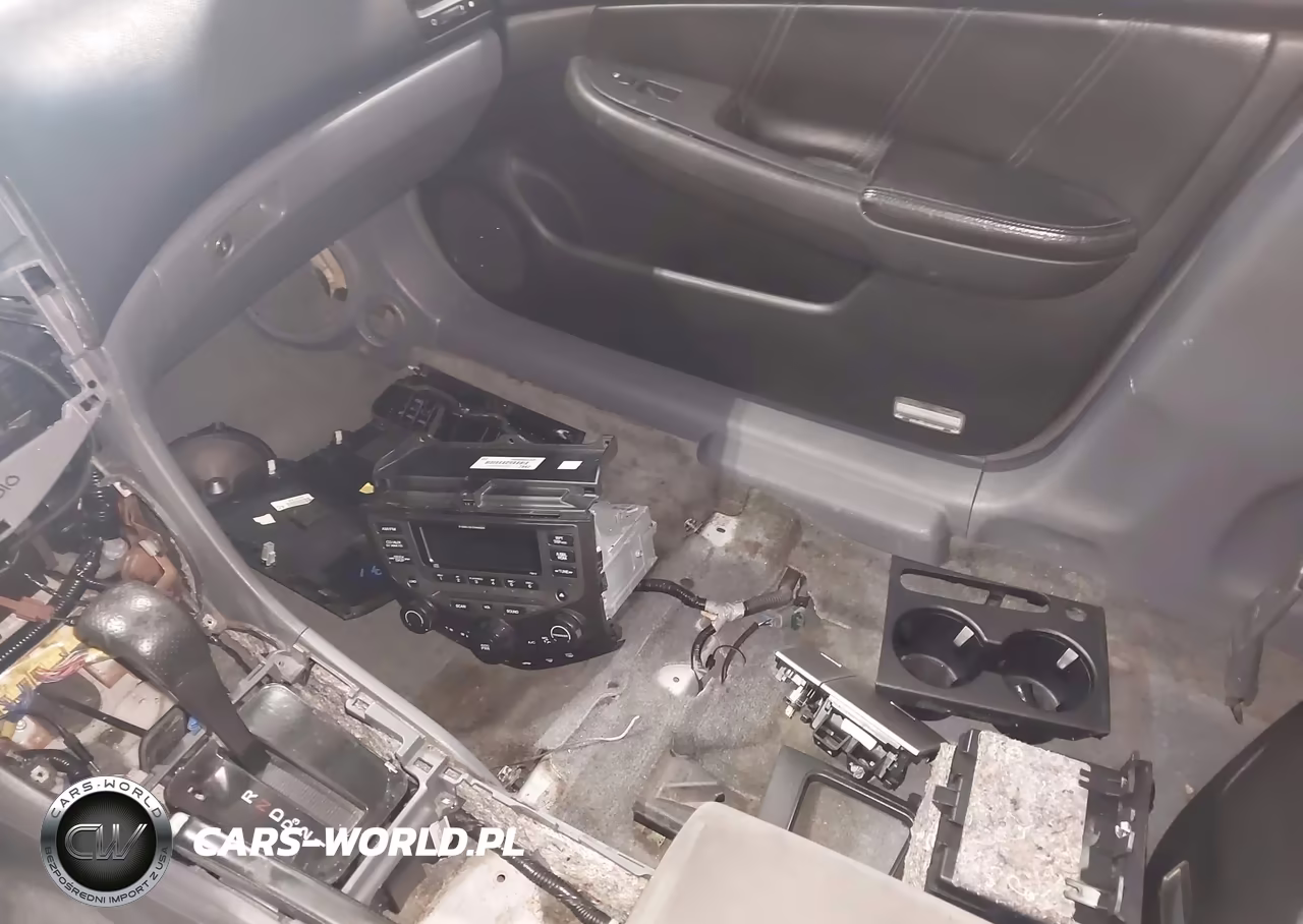 2007 Honda Accord 2.4 Vp VIN:1HGCM56187A181739 - 13