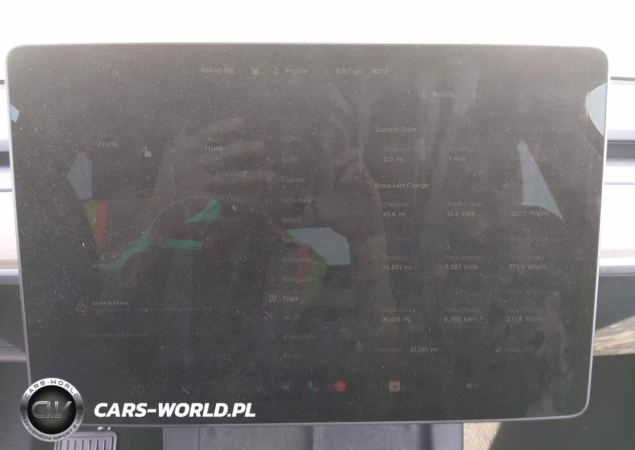 2023 Tesla Model Y VIN:7SAYGDEE3PF686365 - 7