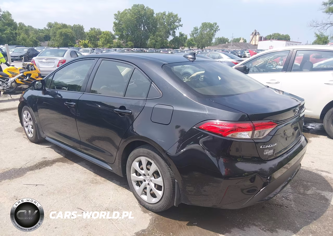 2021 Toyota Corolla Le VIN:JTDEPMAE2MJ180861 - 3