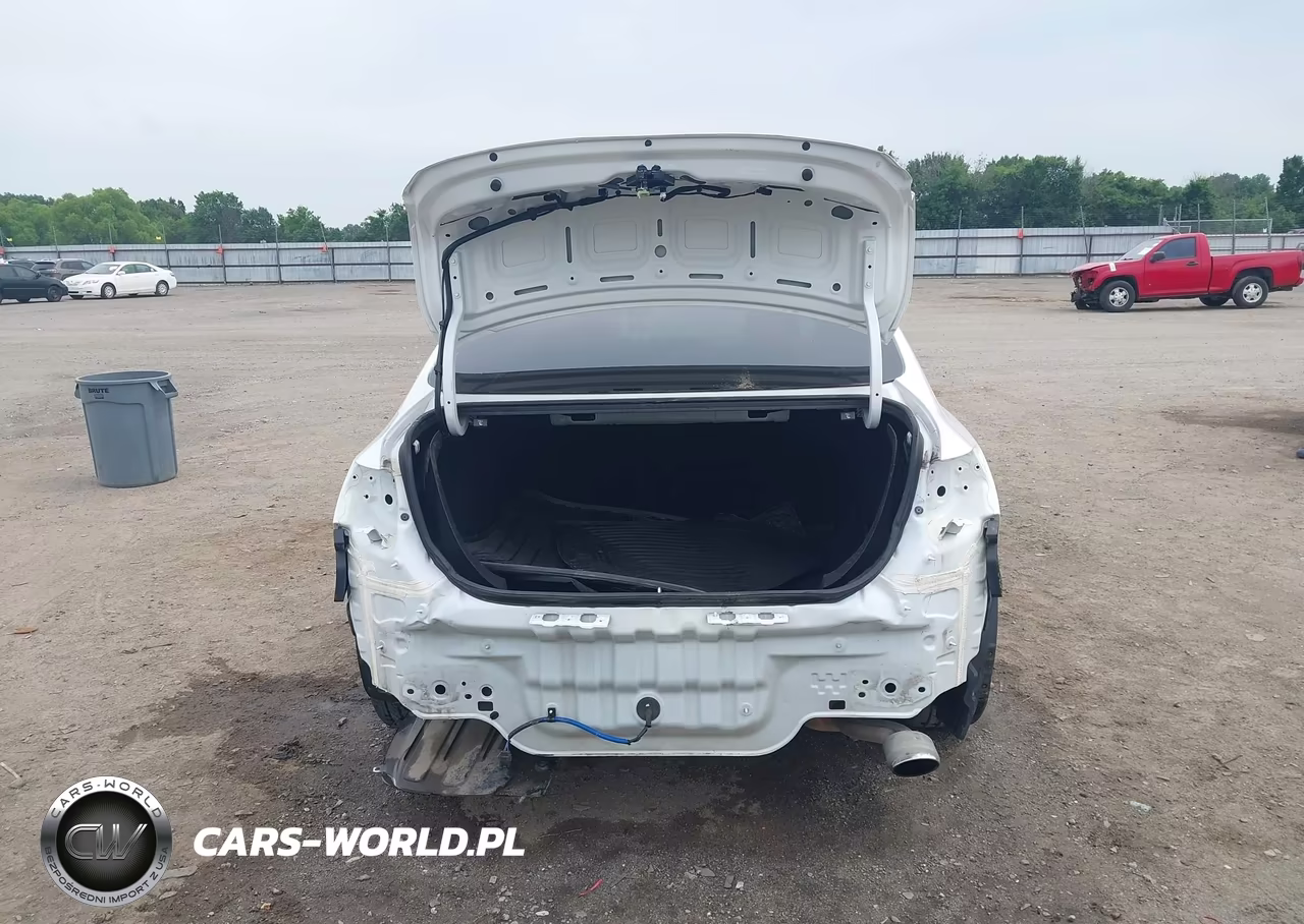 2019 Kia Forte S VIN:3KPF34AD8KE022428 - 17