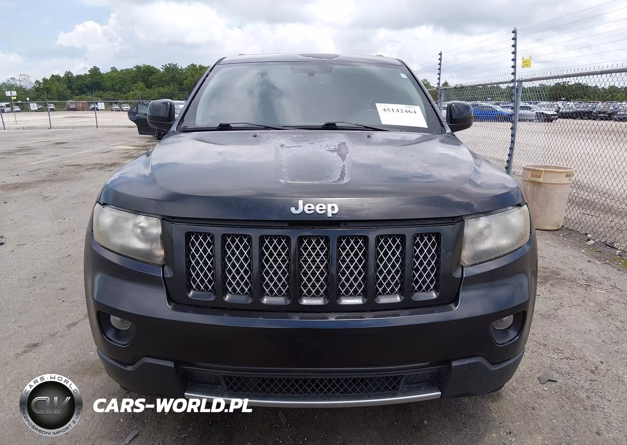 2012 Jeep Grand Cherokee Laredo VIN:1C4RJEAG2CC329671 - 6