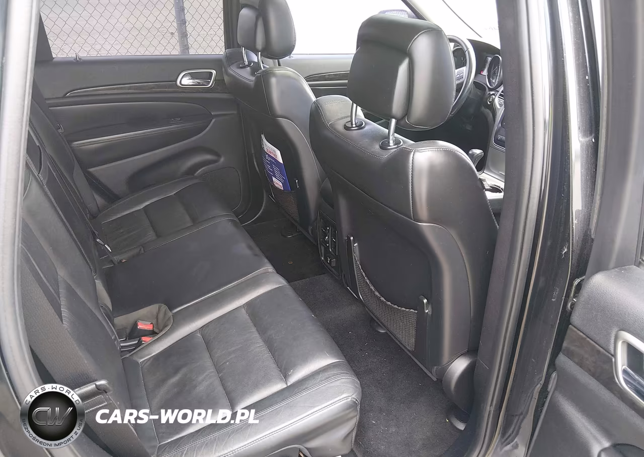 2012 Jeep Grand Cherokee Laredo VIN:1C4RJEAG2CC329671 - 8
