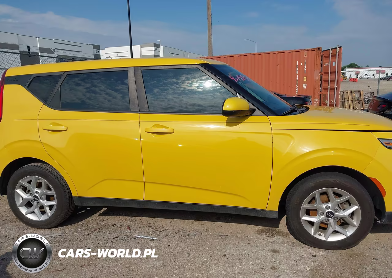 2020 Kia Soul S VIN:KNDJ23AU7L7049838 - 13