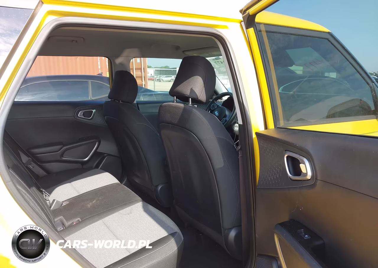 2020 Kia Soul S VIN:KNDJ23AU7L7049838 - 8