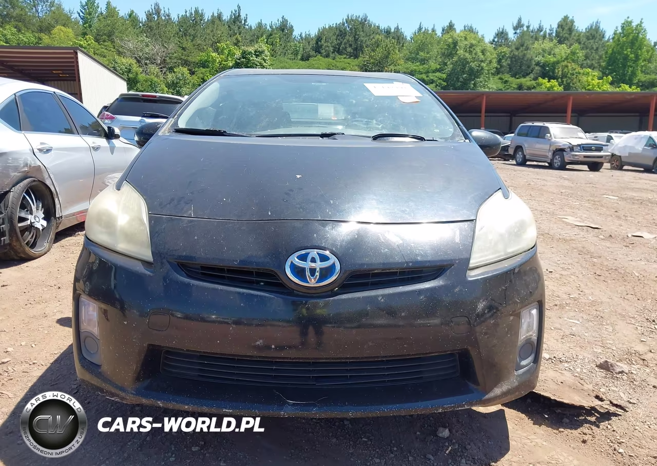 2011 Toyota Prius Three VIN:JTDKN3DU6B0318605 - 11