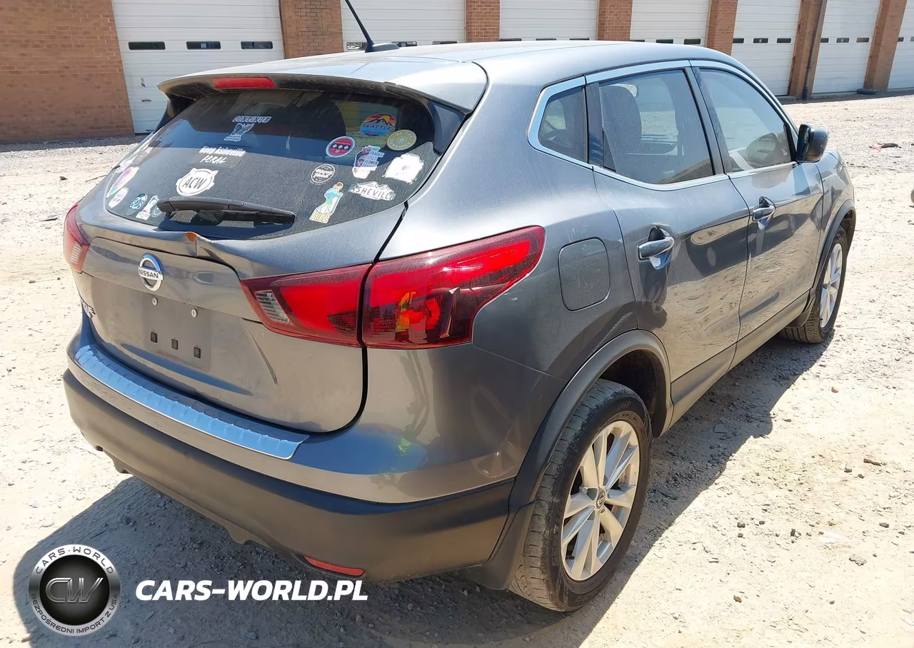2019 Nissan Rogue Sport S VIN:JN1BJ1CP2KW527660 - 4