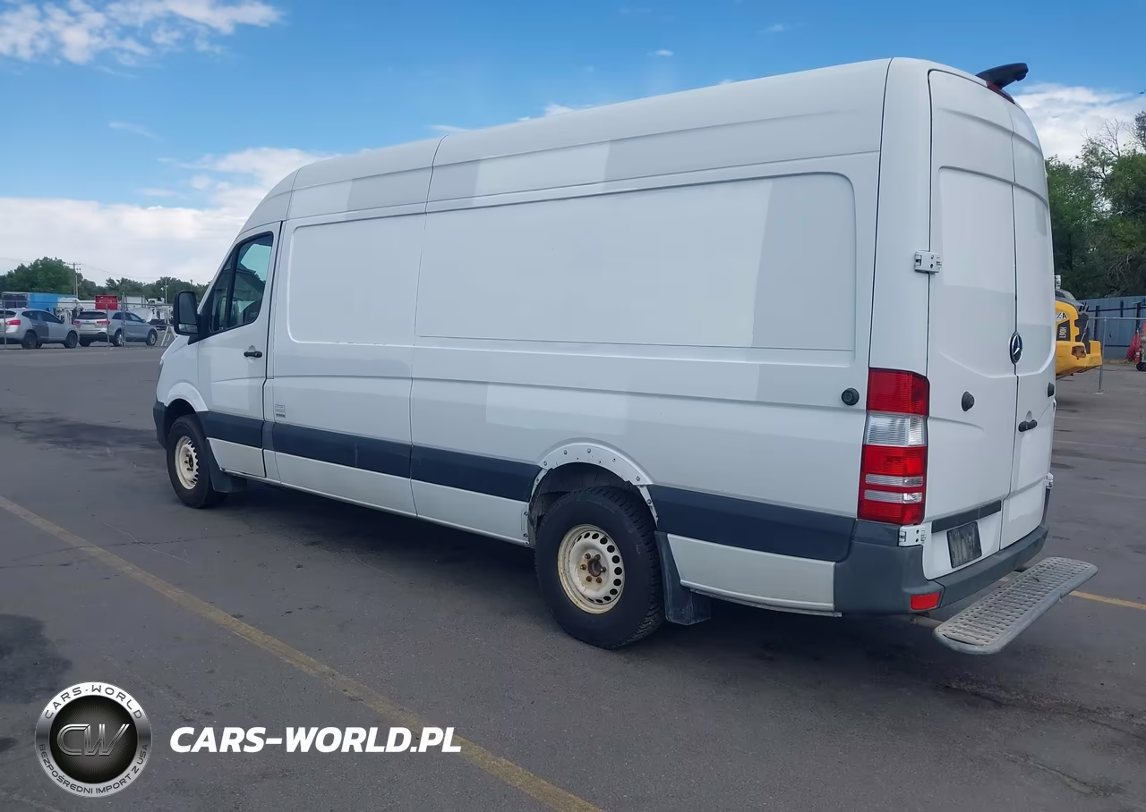 2016 Mercedes-Benz Sprinter 2500 High Roof VIN:WD3PE8DD9GP360438 - 3
