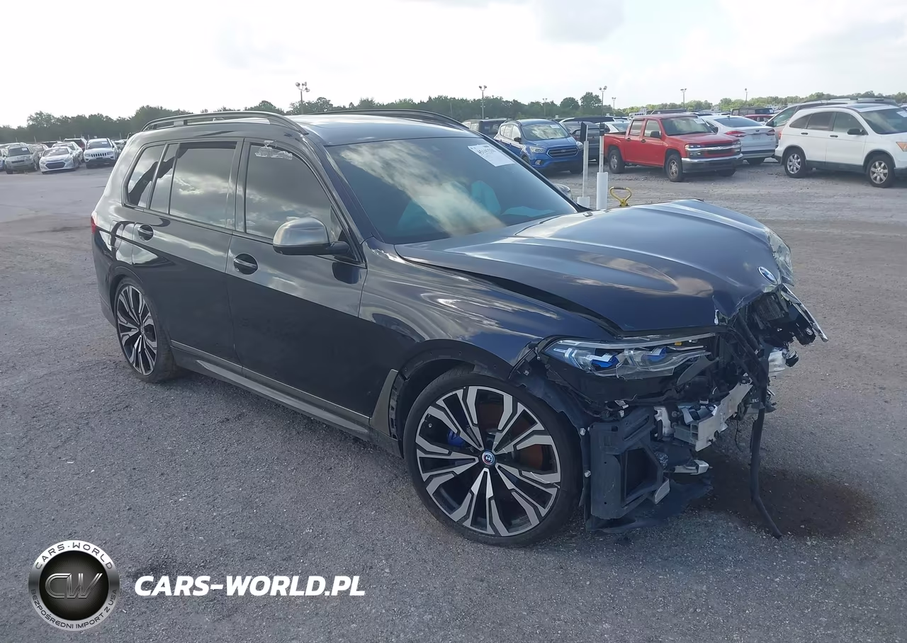 2020 BMW X7 M50I