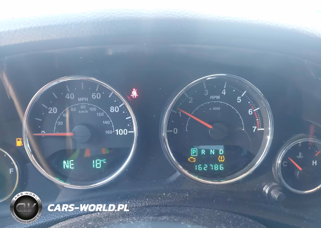 2011 Jeep Wrangler Sport VIN:1J4AA2D19BL507054 - 7