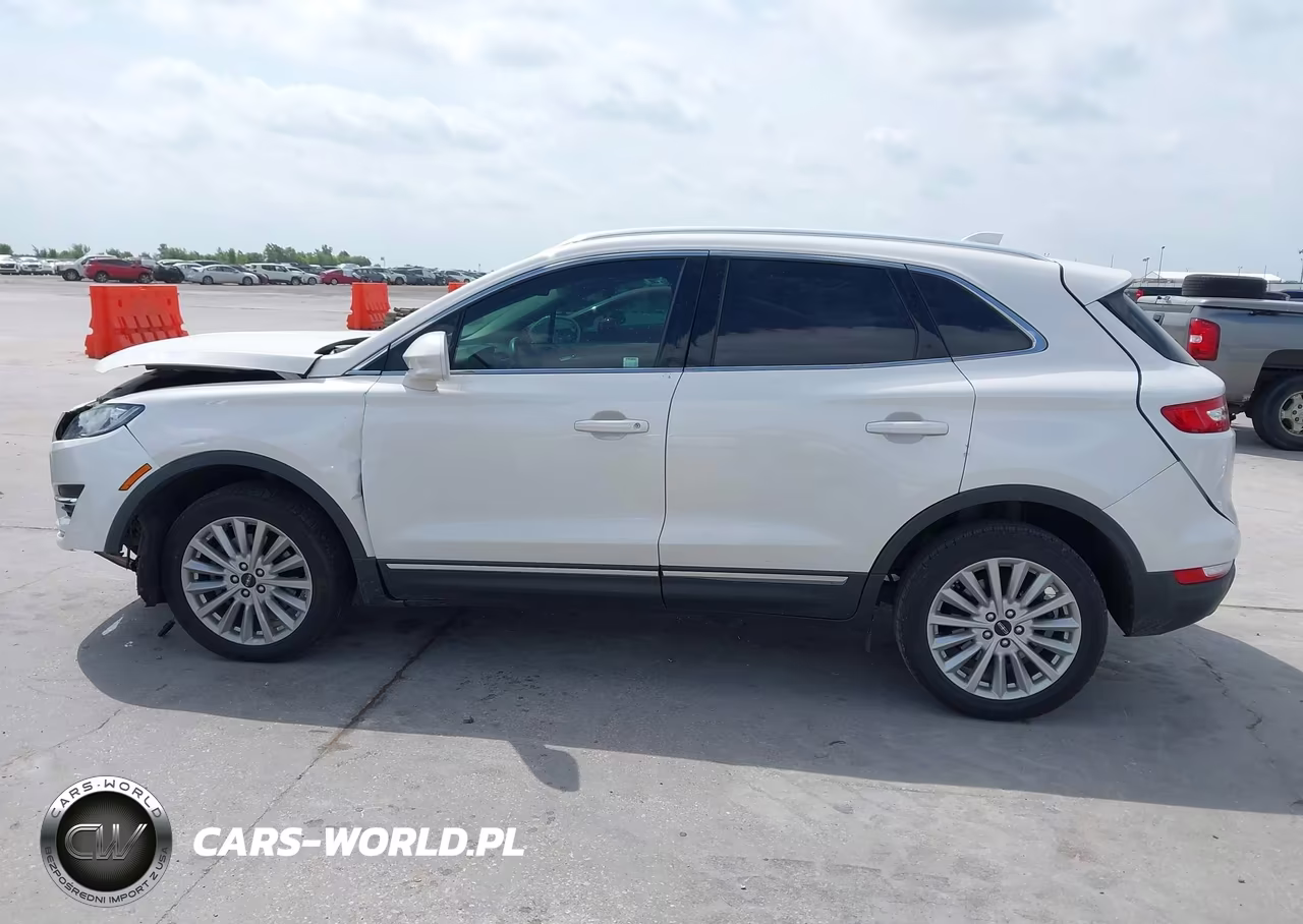 2019 Lincoln Mkc Standard VIN:5LMCJ1C96KUL12144 - 14