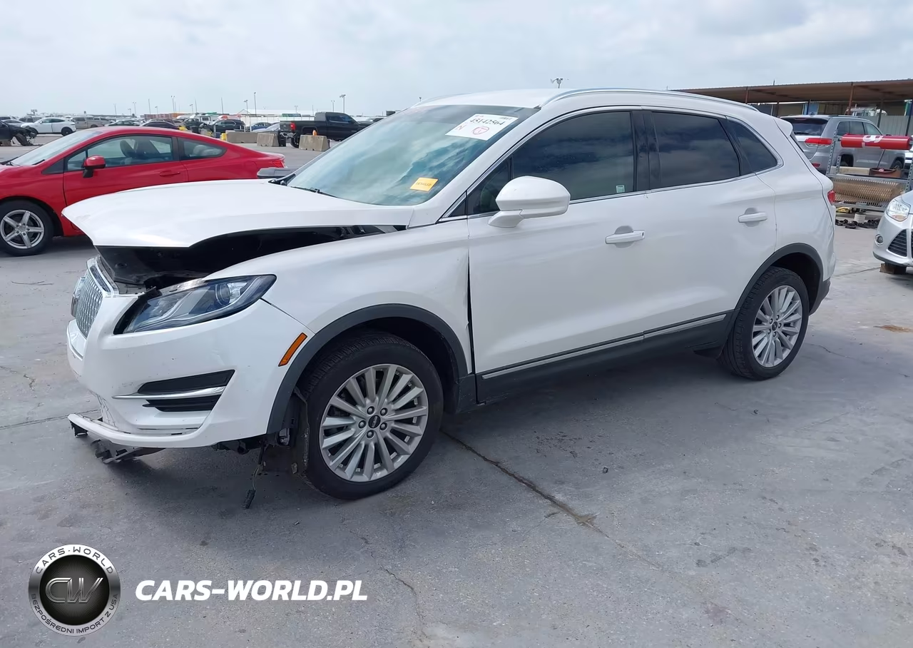 2019 Lincoln Mkc Standard VIN:5LMCJ1C96KUL12144 - 2