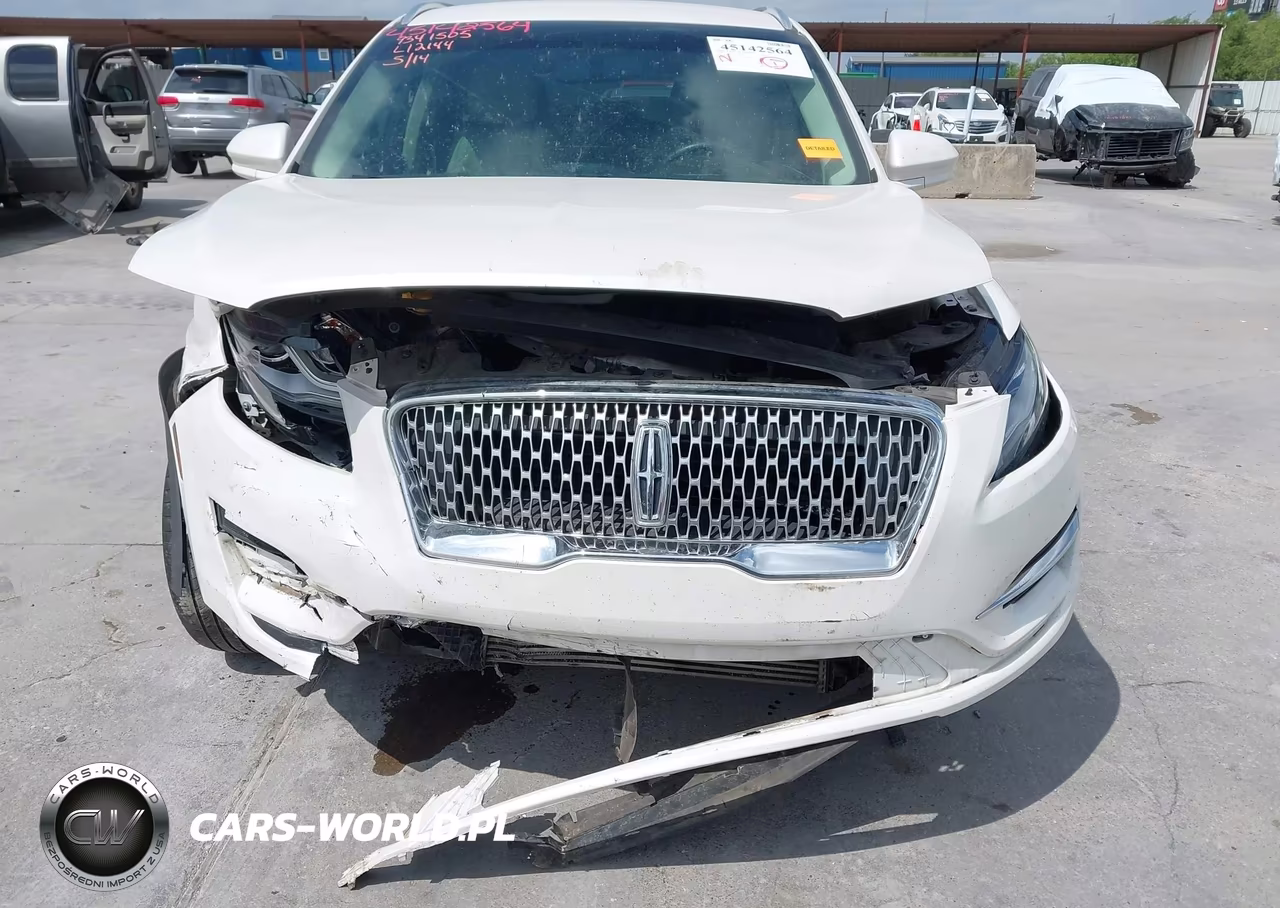 2019 Lincoln Mkc Standard VIN:5LMCJ1C96KUL12144 - 6