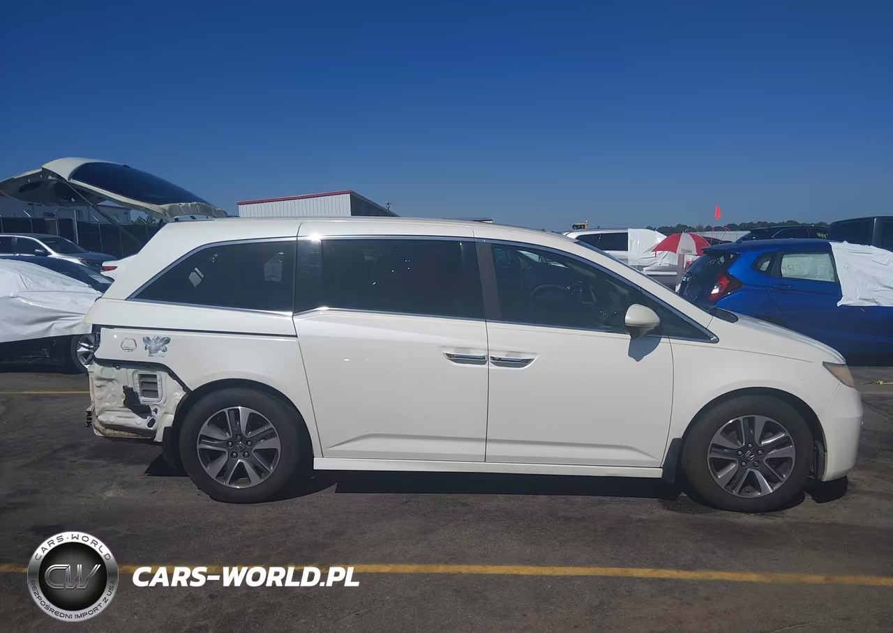 2015 Honda Odyssey Touring-Touring Elite VIN:5FNRL5H91FB067294 - 13