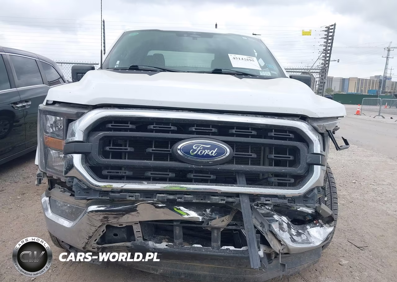 2023 Ford F-150 Xlt VIN:1FTFW1E86PFC77160 - 12