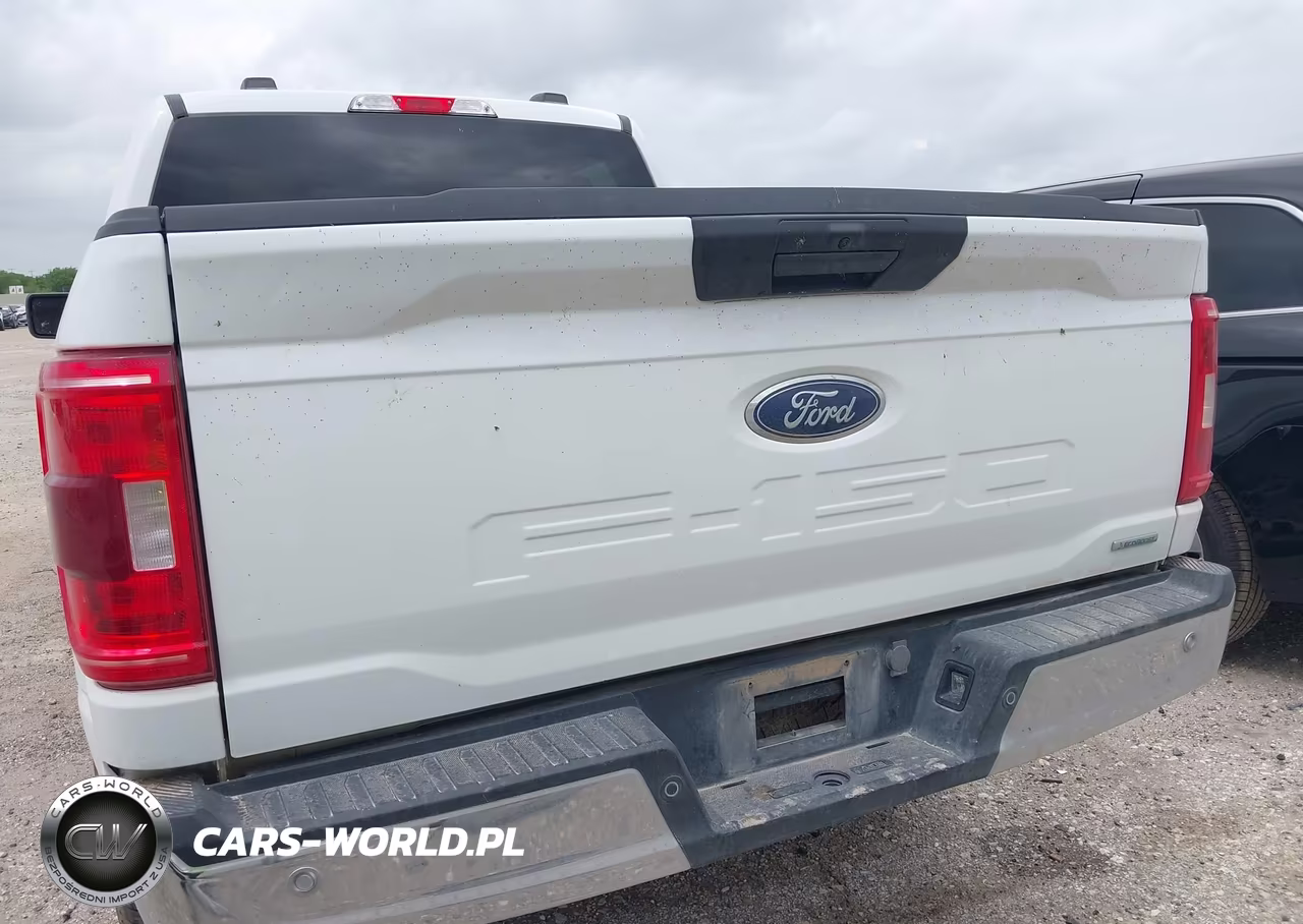 2023 Ford F-150 Xlt VIN:1FTFW1E86PFC77160 - 16