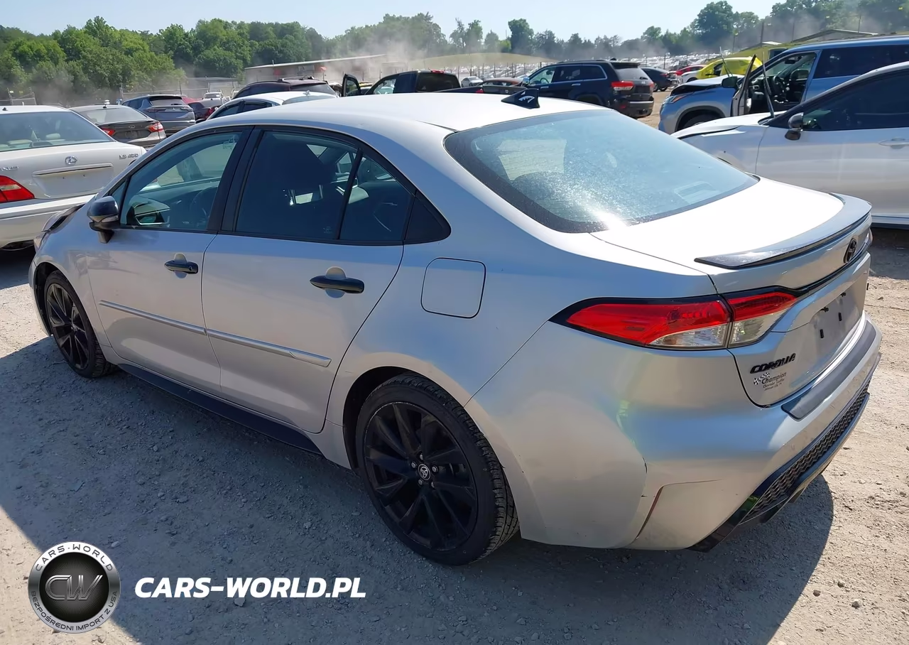 2020 Toyota Corolla Se Nightshade Edition VIN:5YFS4RCE6LP045964 - 3