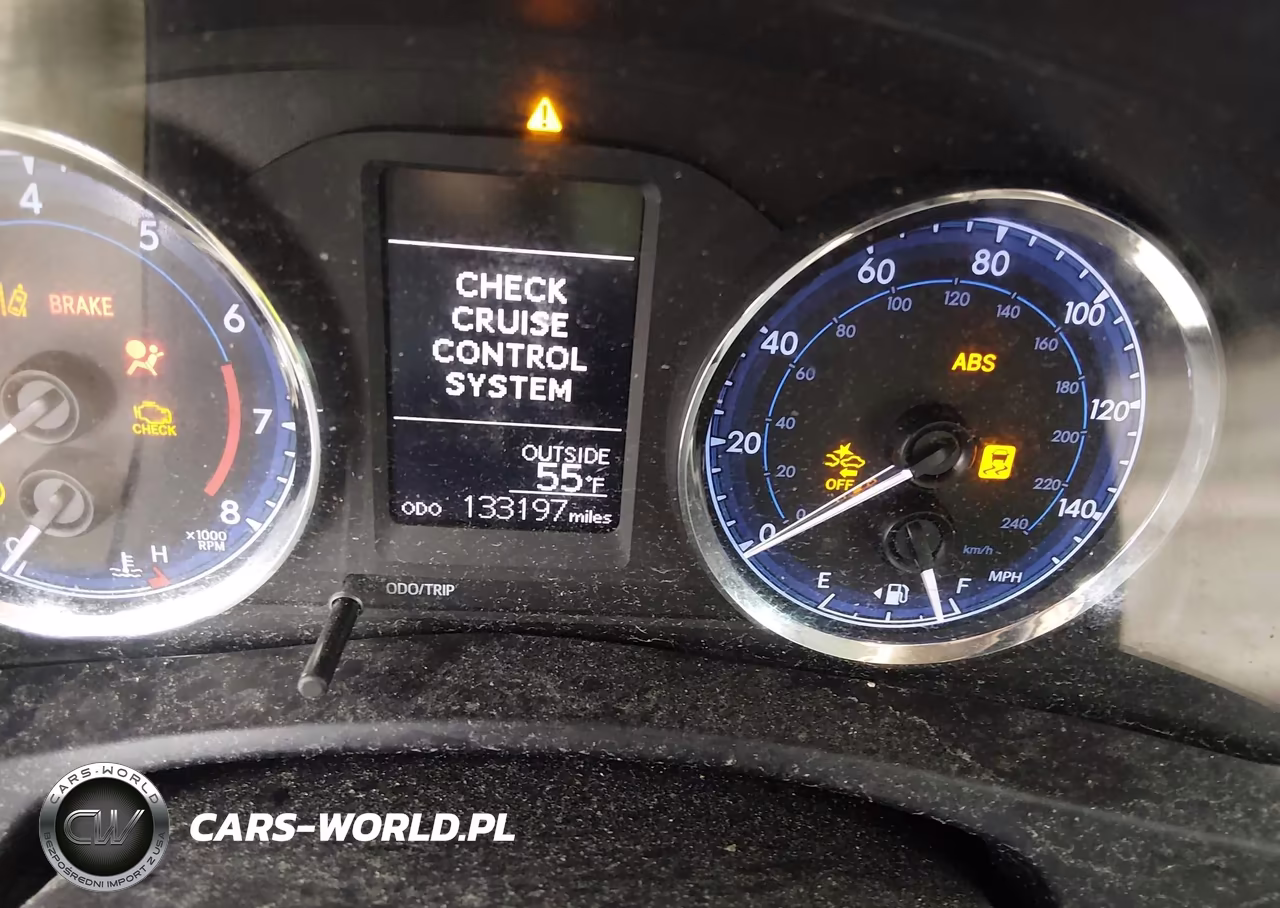 2018 Toyota Corolla Le VIN:5YFBURHE5JP843829 - 7