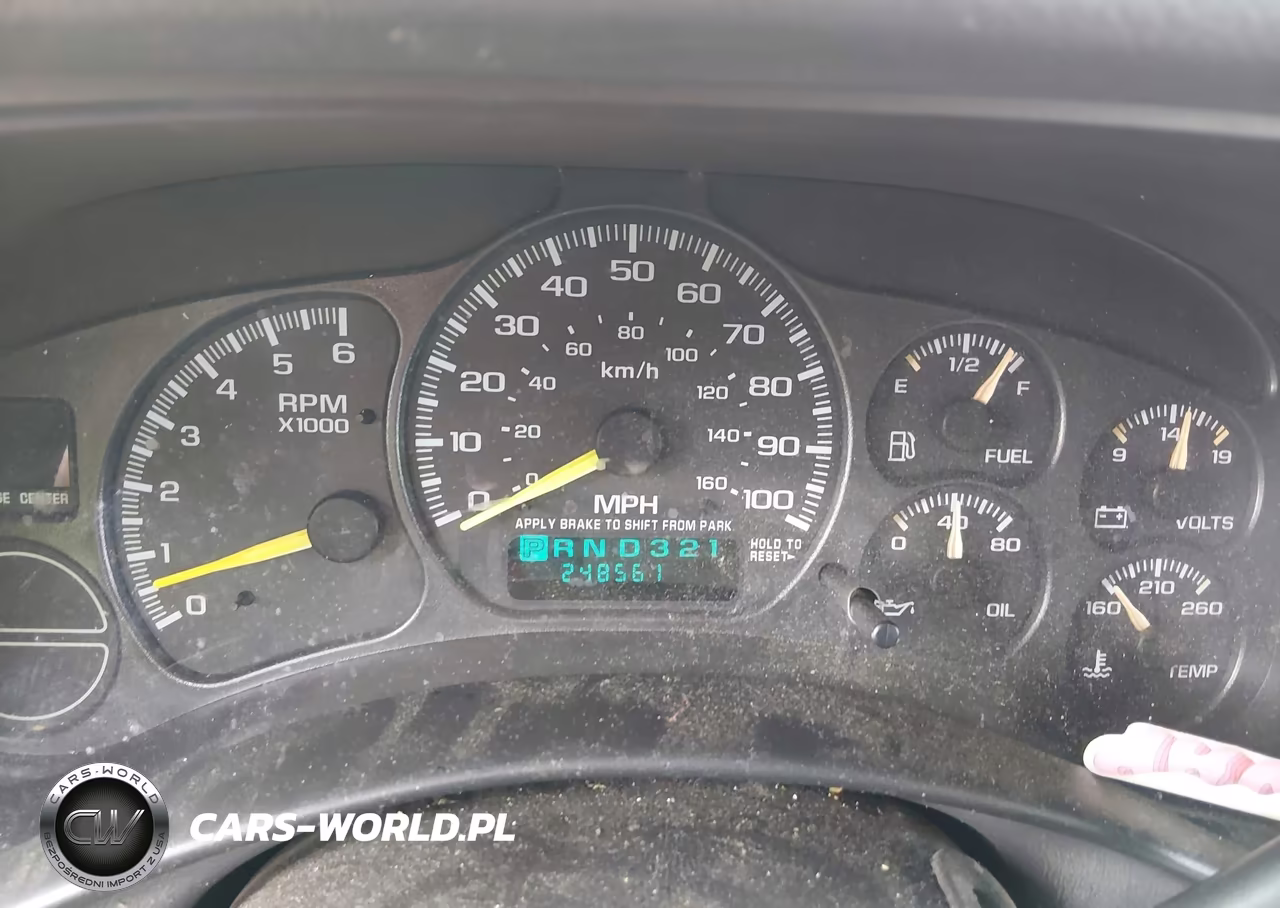 2000 Chevrolet Suburban C1500 VIN:3GNEC16T9YG132404 - 7