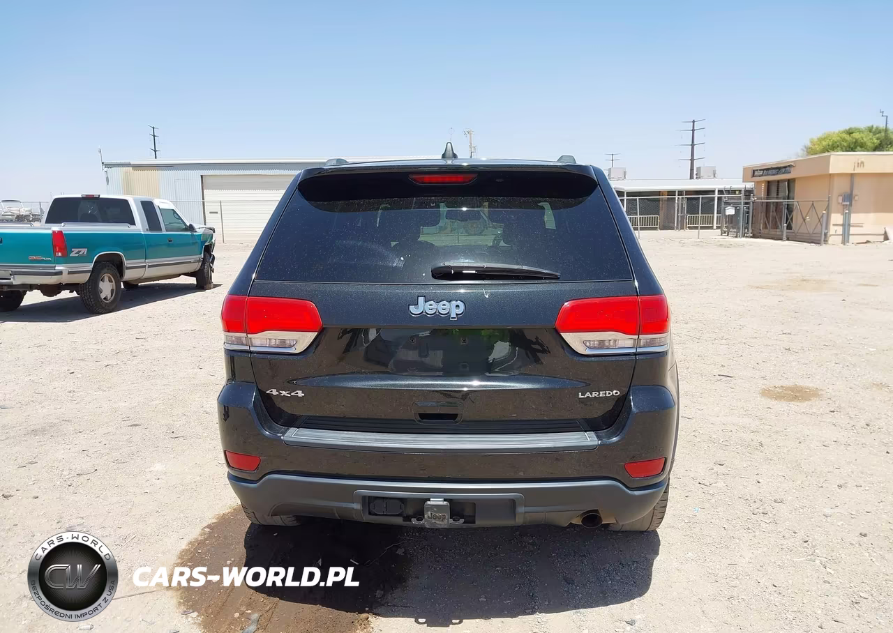 2014 Jeep Grand Cherokee Laredo VIN:1C4RJFAG5EC383930 - 16