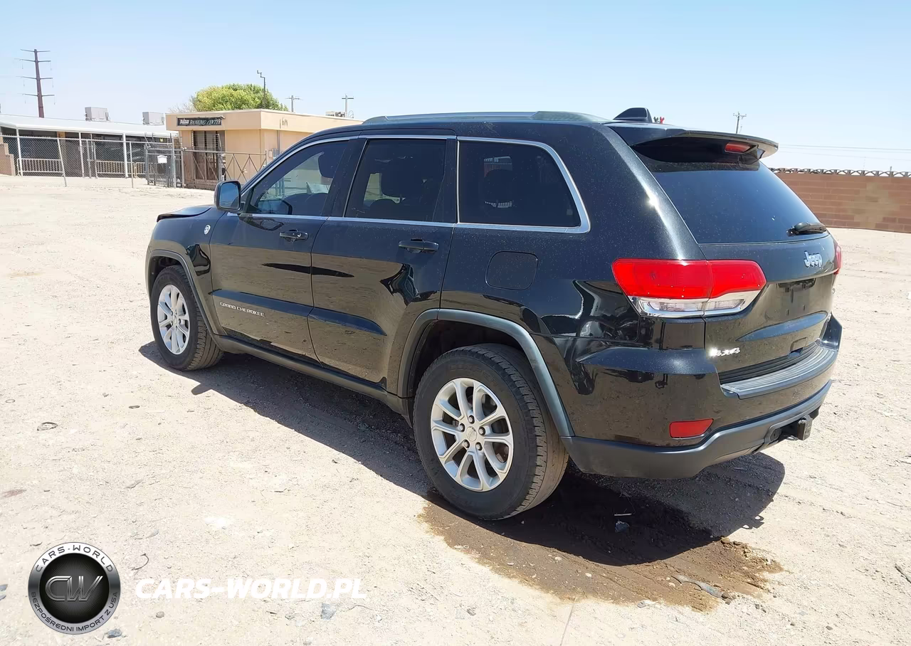 2014 Jeep Grand Cherokee Laredo VIN:1C4RJFAG5EC383930 - 3