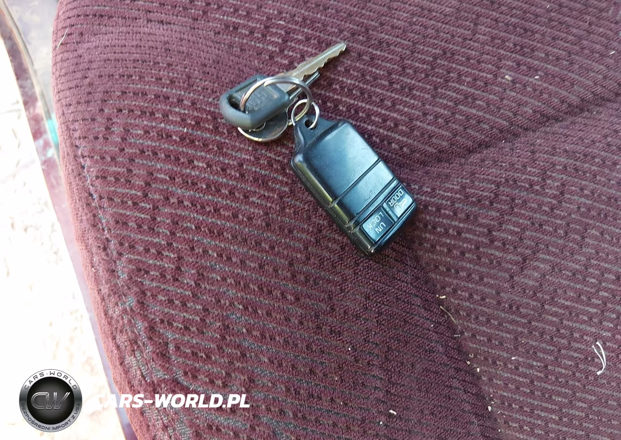 1996 Chevrolet Gmt-400 K1500 VIN:1GCEK19M5TE187660 - 11