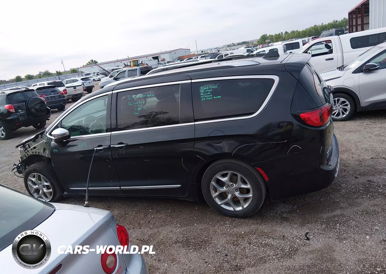 2020 Chrysler Pacifica Limited VIN:2C4RC1GG0LR258701 - 15