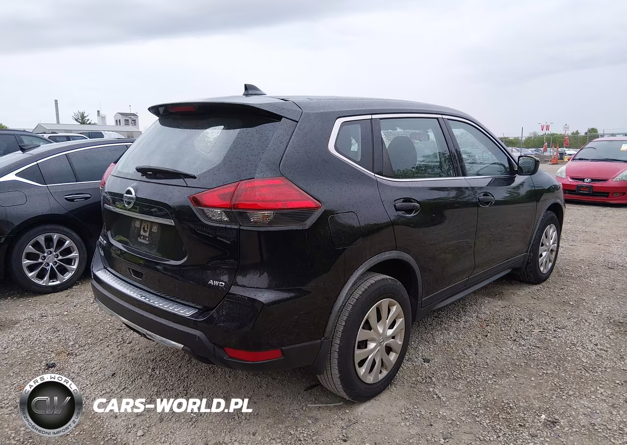 2017 Nissan Rogue S VIN:JN8AT2MV2HW276013 - 4