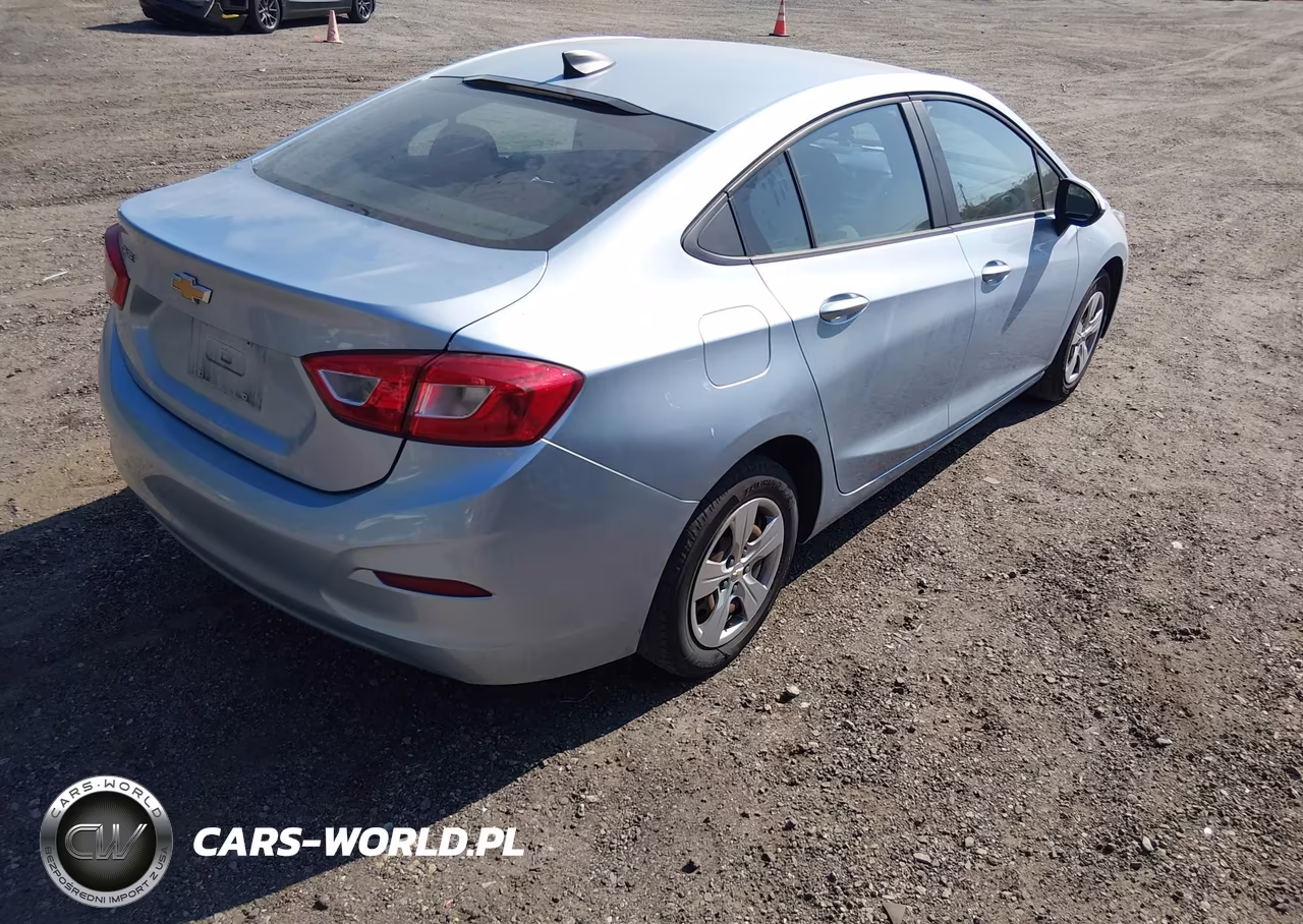 2018 Chevrolet Cruze Ls Auto VIN:1G1BC5SM2J7113334 - 4