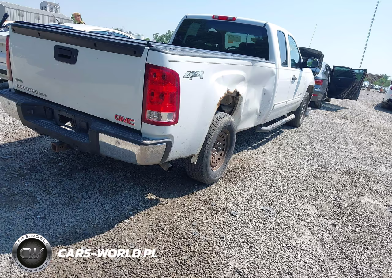 2011 GMC Sierra 1500 Sle VIN:1GTR2VE02BZ374941 - 4