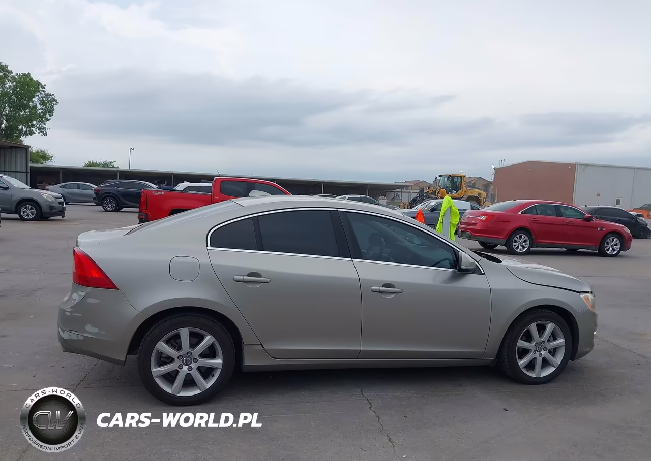 2016 Volvo S60 T5 Drive-E Premier VIN:YV126MFK4G2397020 - 13