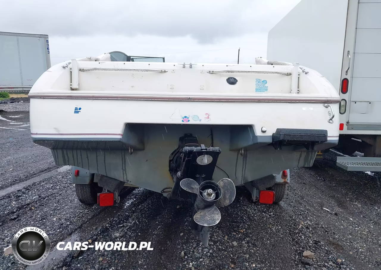 1990 Bayliner Capri VIN:00000B1YA65CFA090 - 16