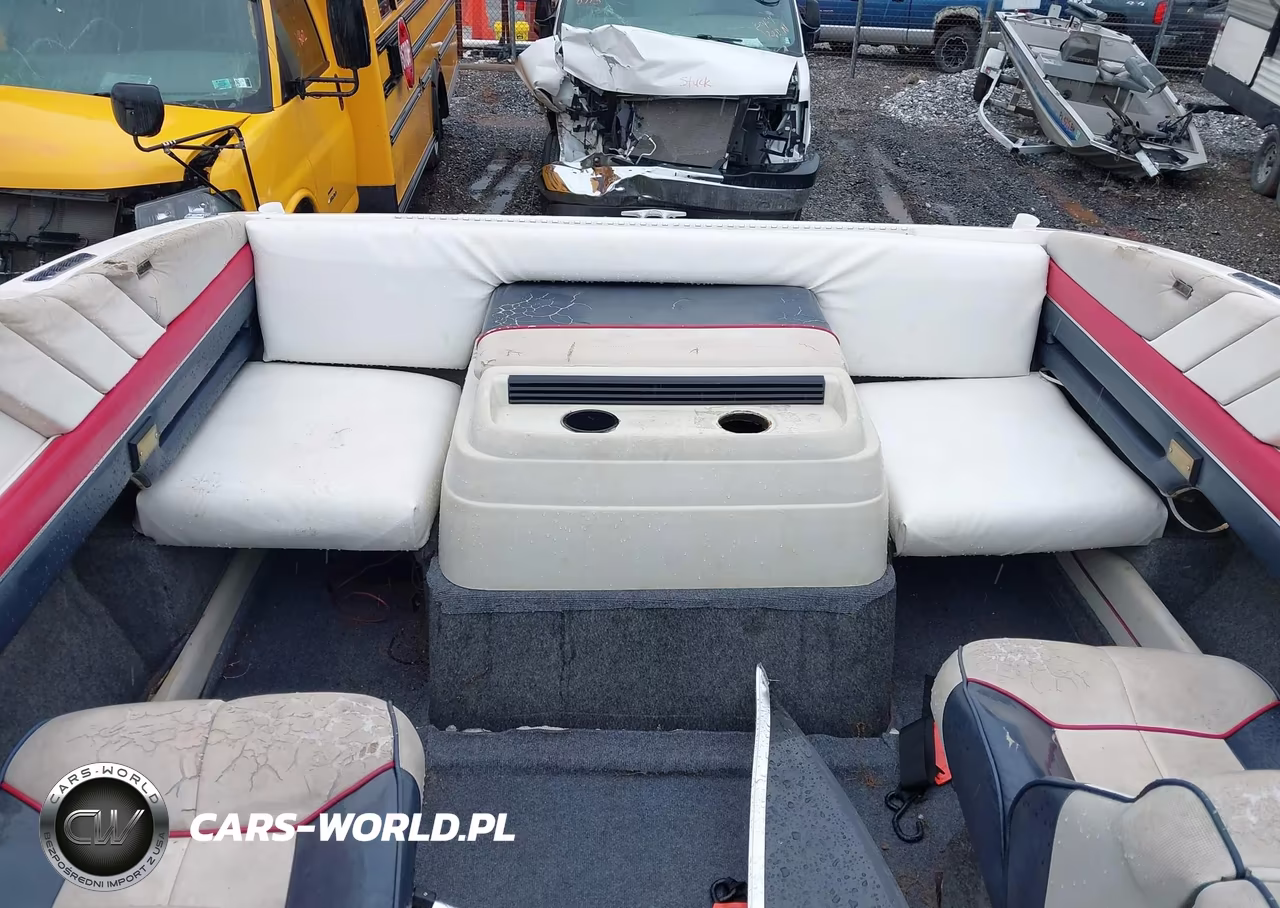 1990 Bayliner Capri VIN:00000B1YA65CFA090 - 8