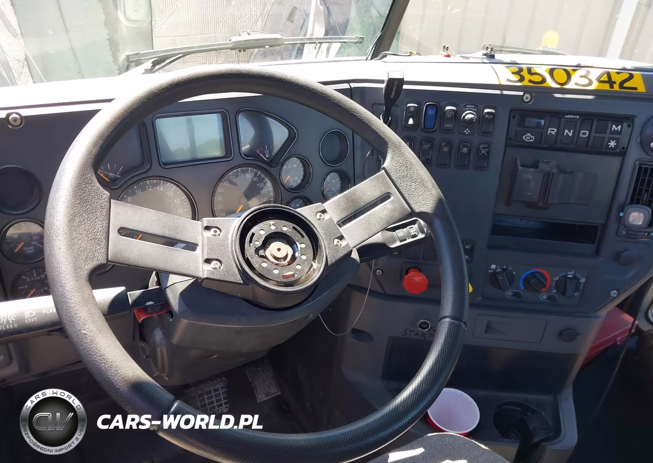2016 Mack 600 Cxu600 VIN:1M1AW01X3GM008577 - 23