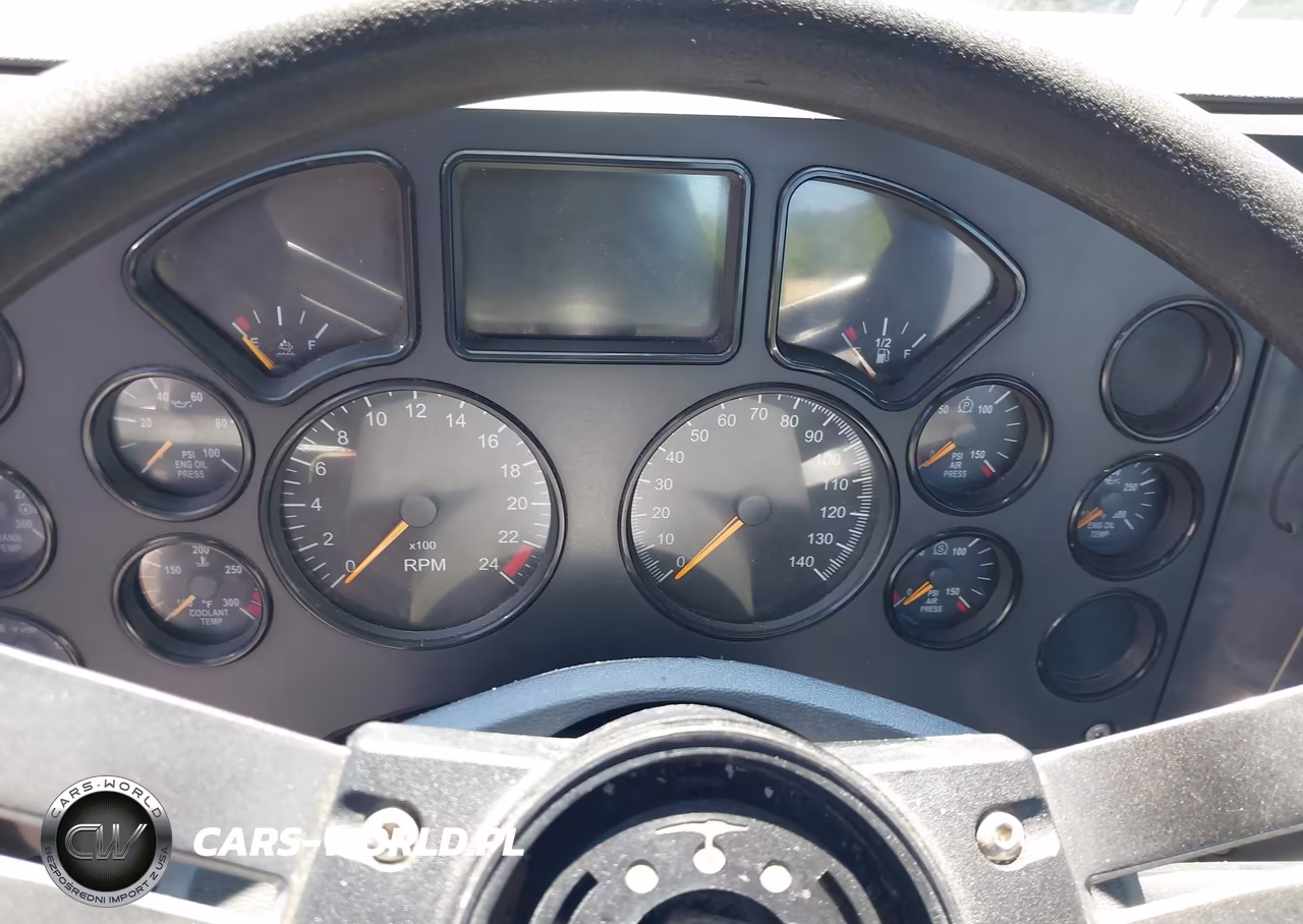 2016 Mack 600 Cxu600 VIN:1M1AW01X3GM008577 - 24