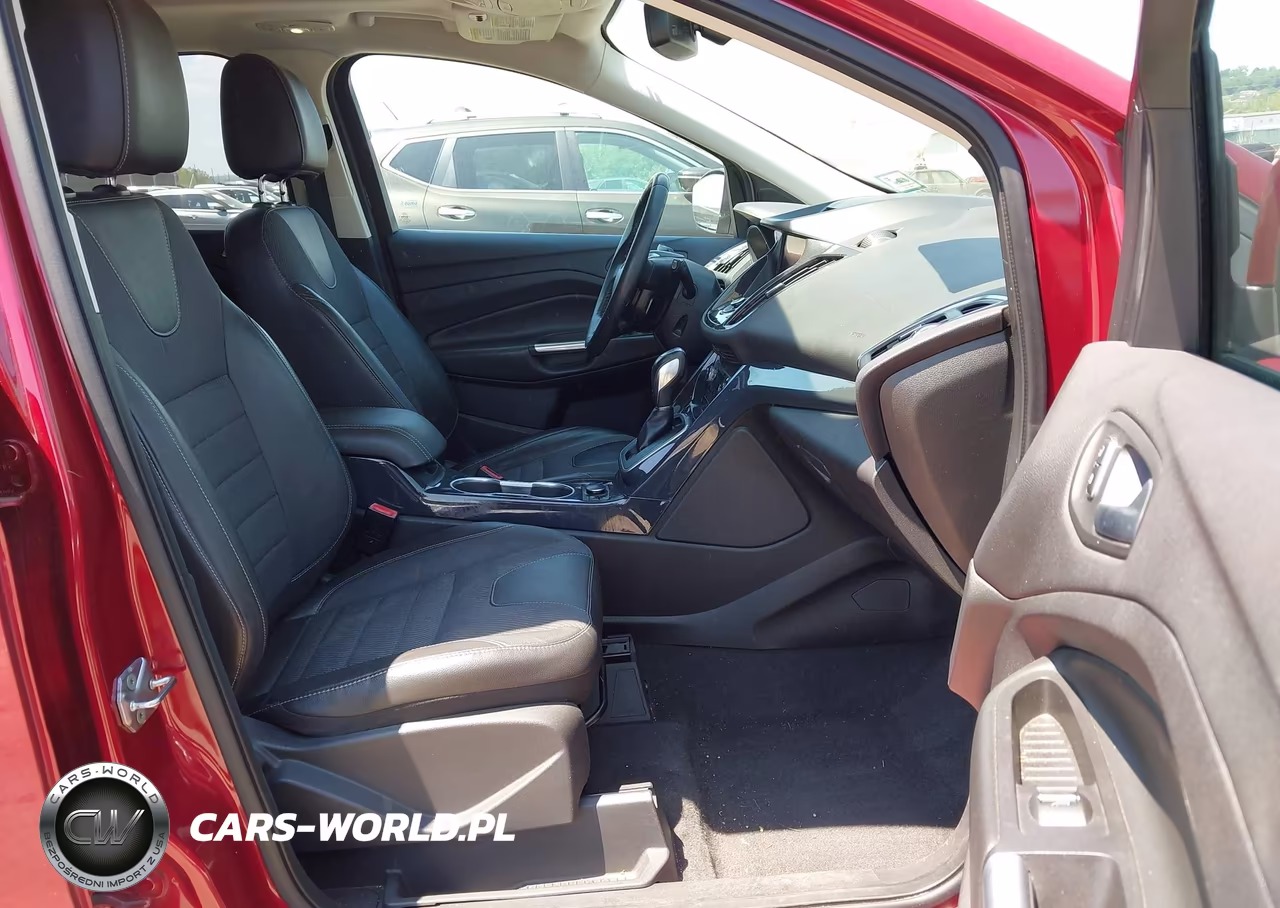 2013 Ford Escape Titanium VIN:1FMCU0J90DUC75439 - 5