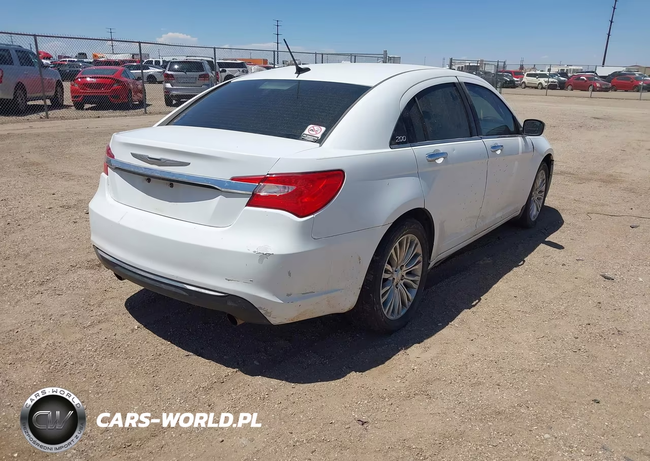 2011 Chrysler 200 Limited VIN:1C3BC2FG9BN548203 - 4