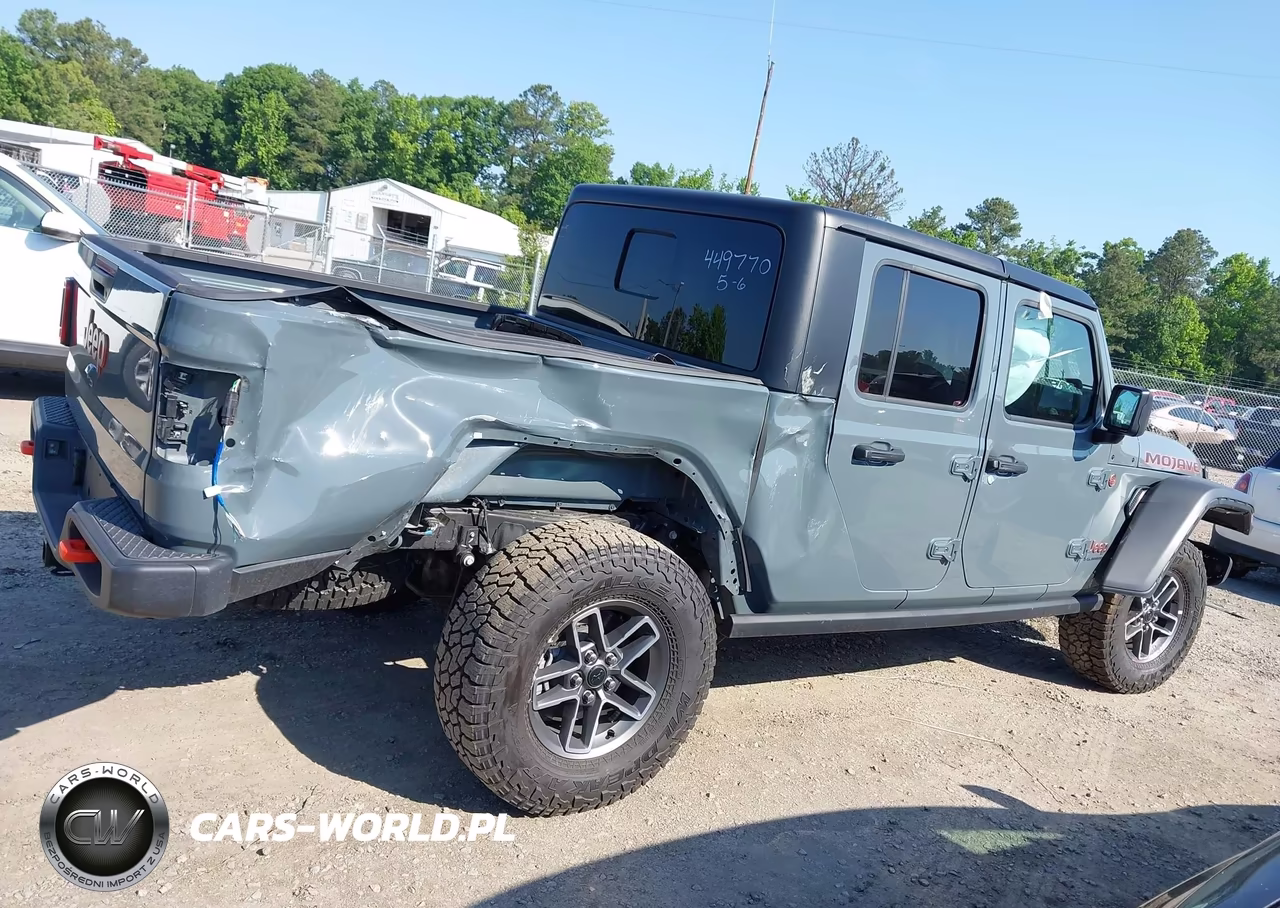 2026 Jeep Gladiator Mojave 4X4 VIN:1C6RJTEG5TL153365 - 13