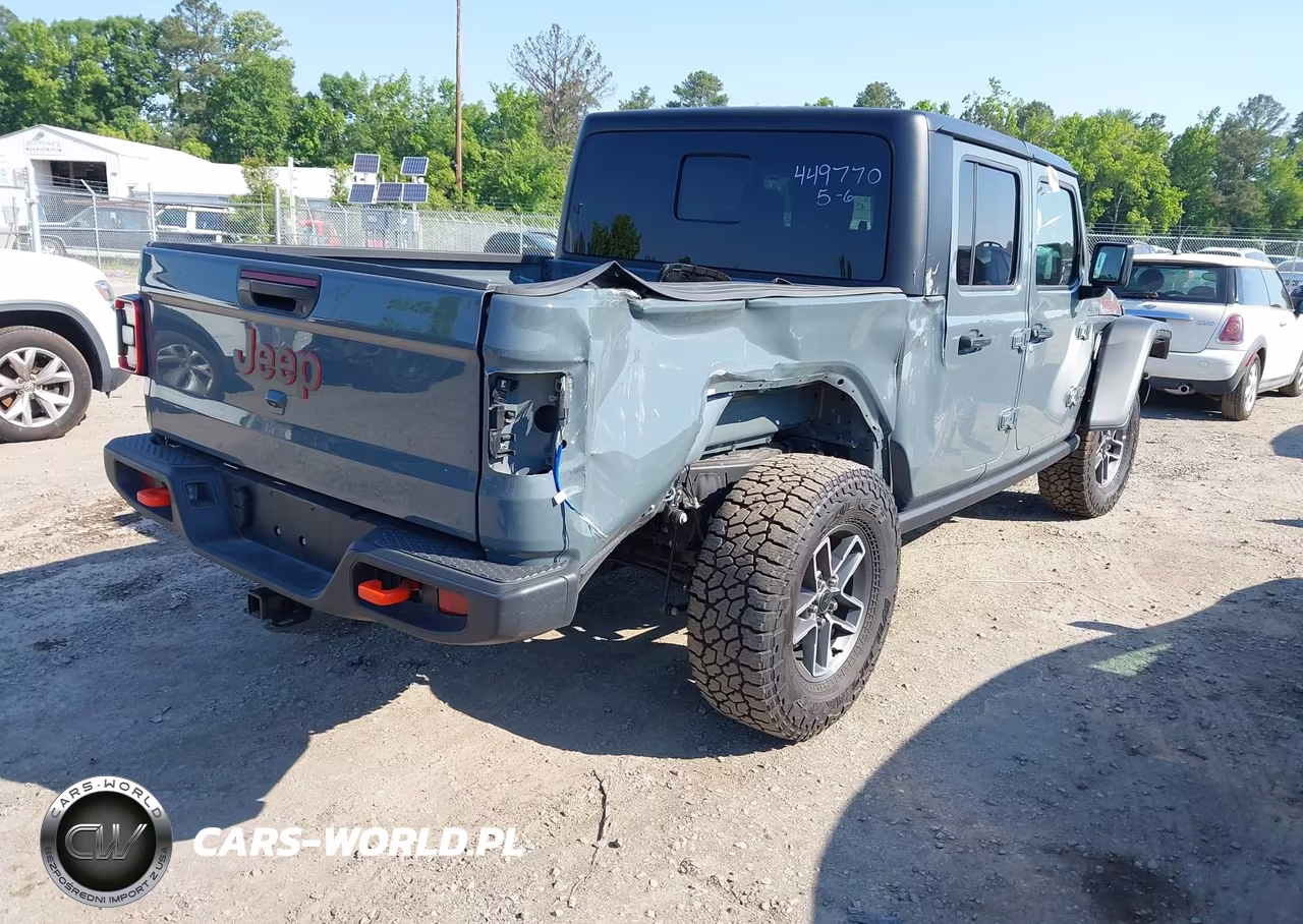 2026 Jeep Gladiator Mojave 4X4 VIN:1C6RJTEG5TL153365 - 4