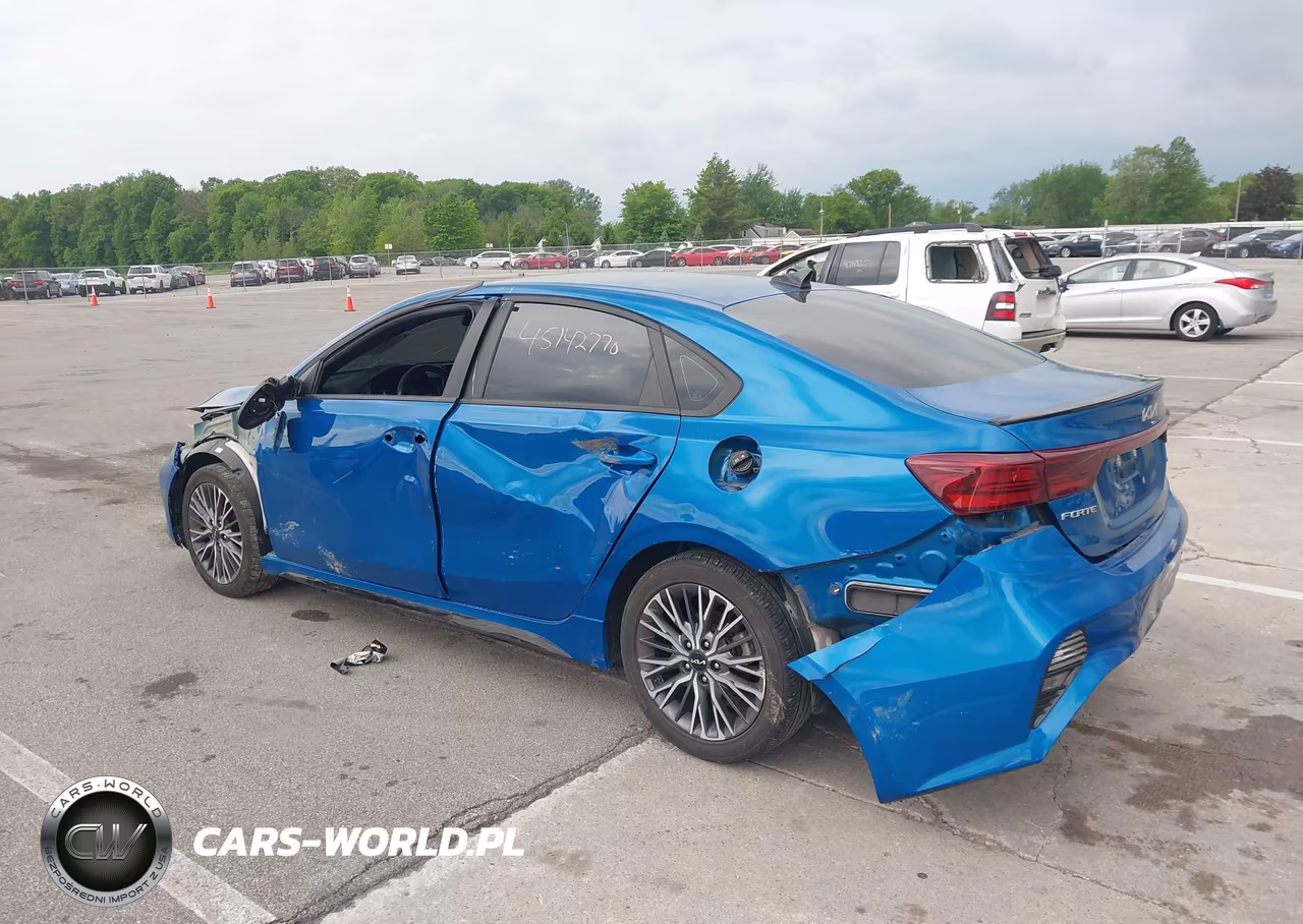 2023 Kia Forte Gt-Line VIN:3KPF54AD3PE610741 - 3