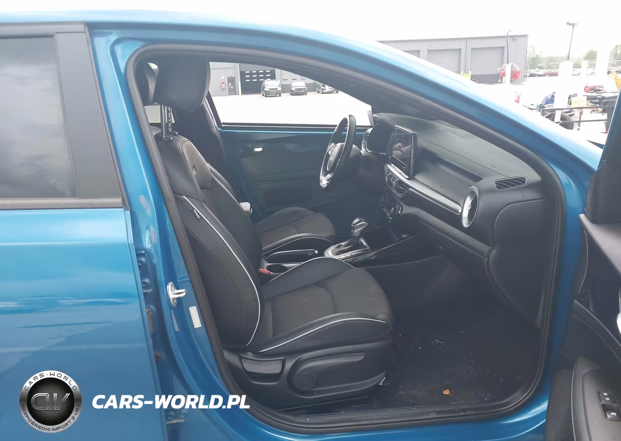 2023 Kia Forte Gt-Line VIN:3KPF54AD3PE610741 - 5