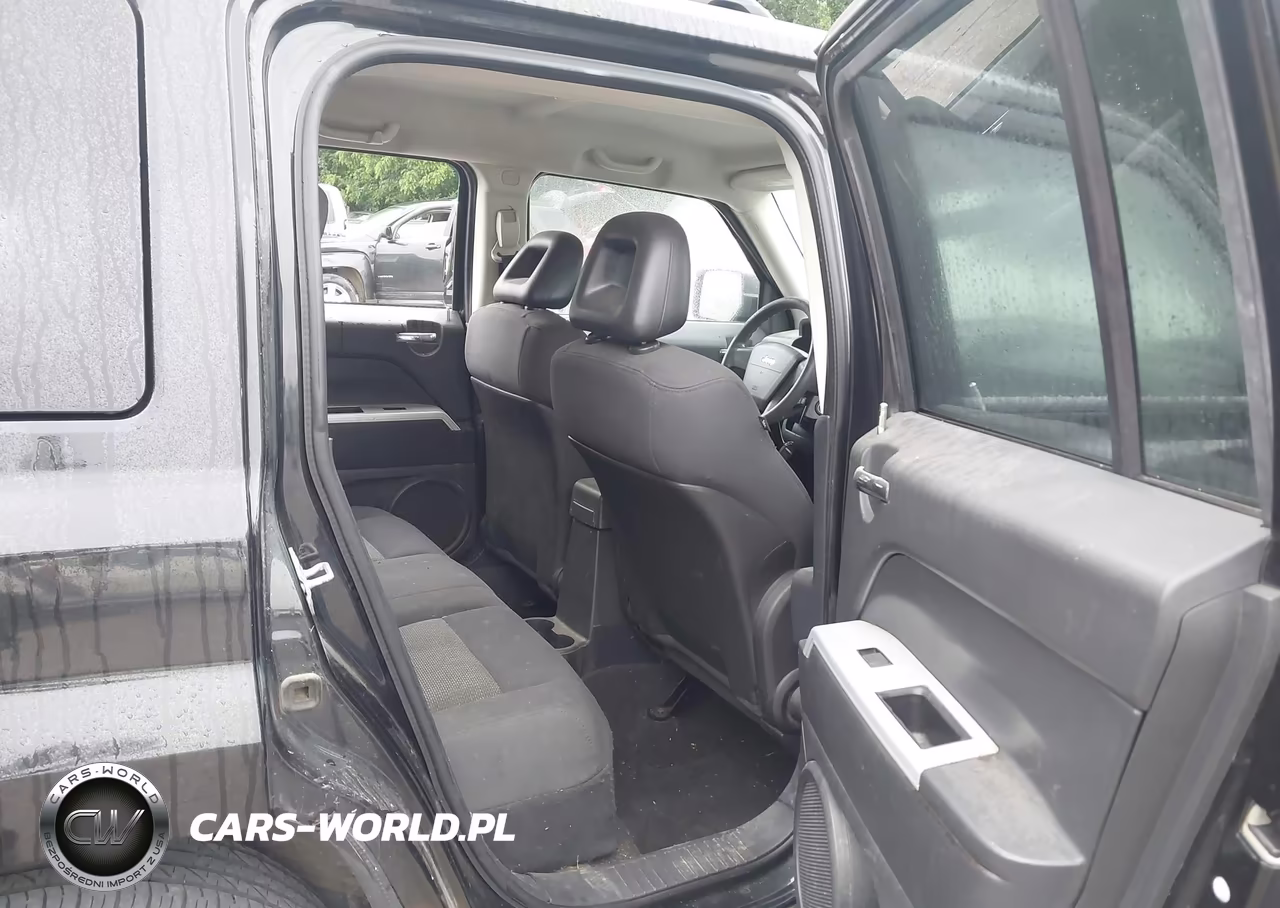 2008 Jeep Patriot Sport VIN:1J8FF28W28D780531 - 8