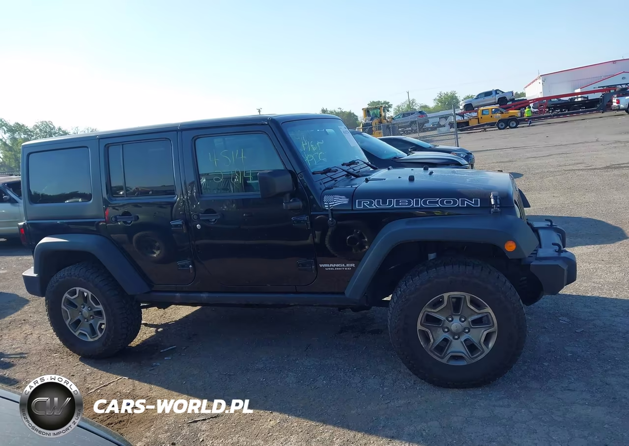2016 Jeep Wrangler Unlimited Rubicon VIN:1C4BJWFG3GL125158 - 13