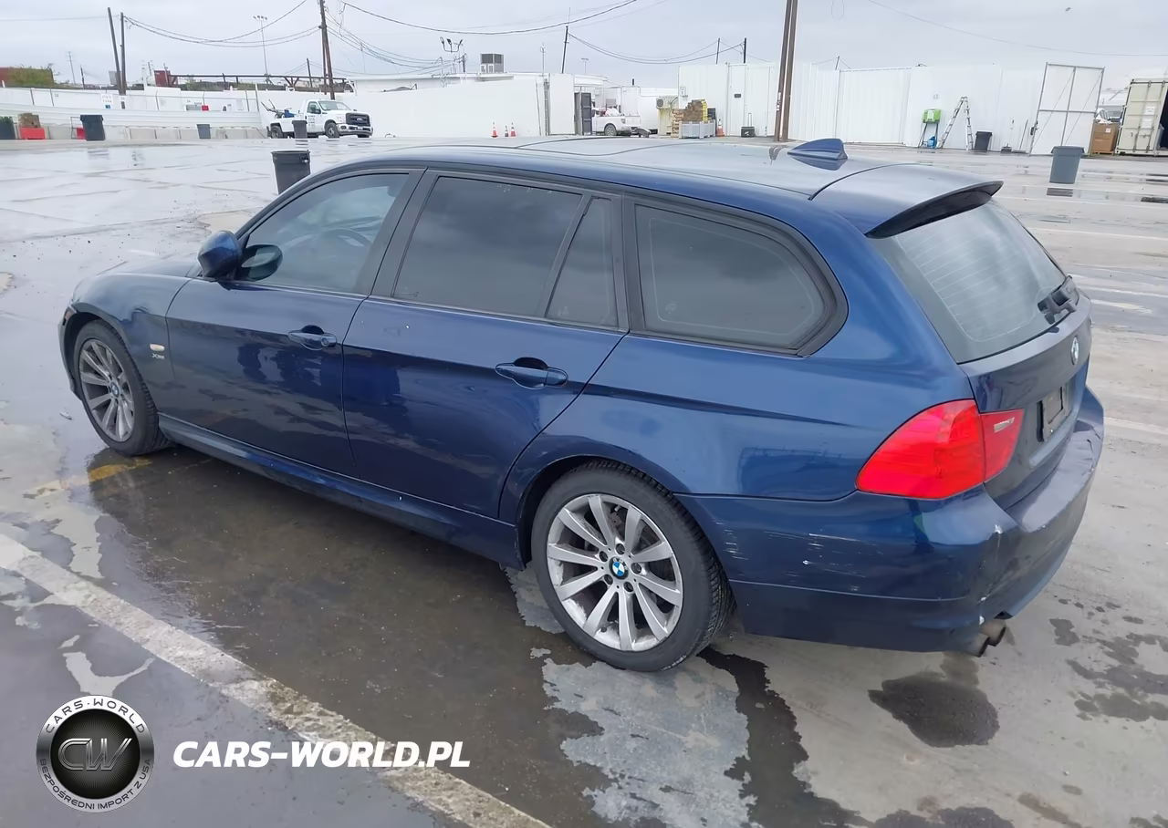 2011 BMW 328I xDrive VIN:WBAUU3C55BA542543 - 3