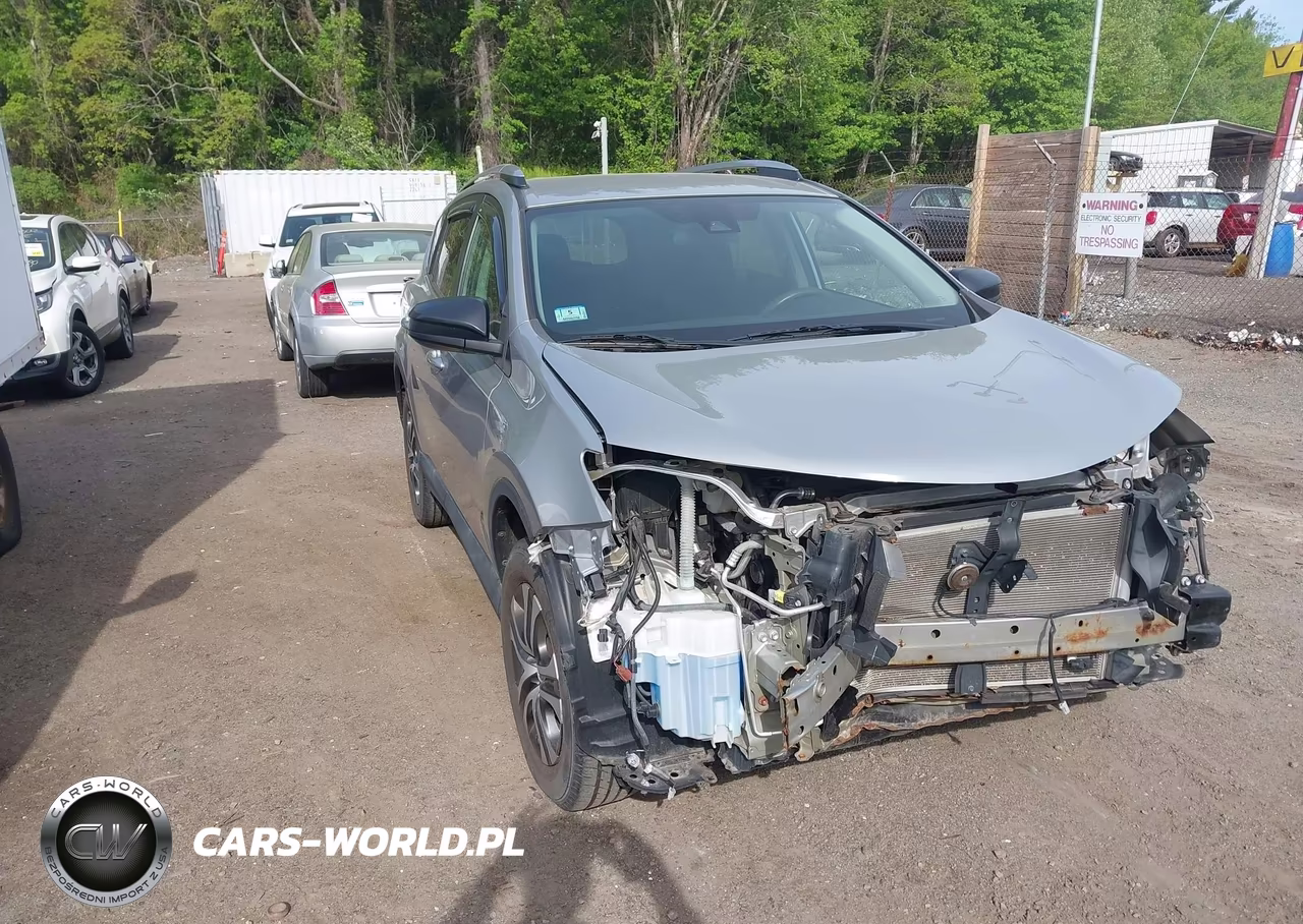 2017 Toyota Rav4 Le – zdjęcie 1 z 17