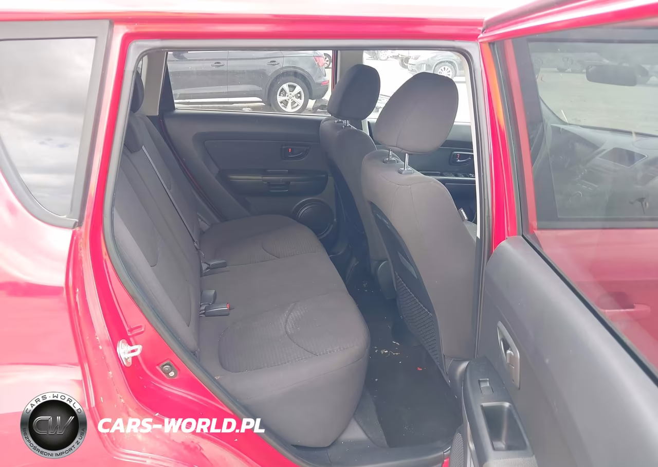 2013 Kia Soul VIN:KNDJT2A55D7504395 - 8