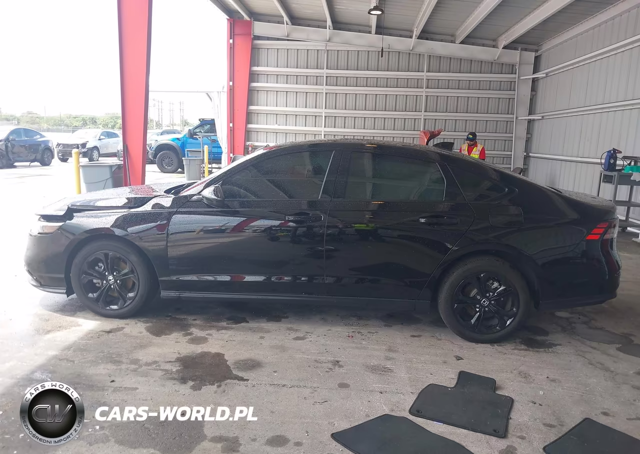 2025 Honda Accord Se VIN:1HGCY1F47SA078604 - 14
