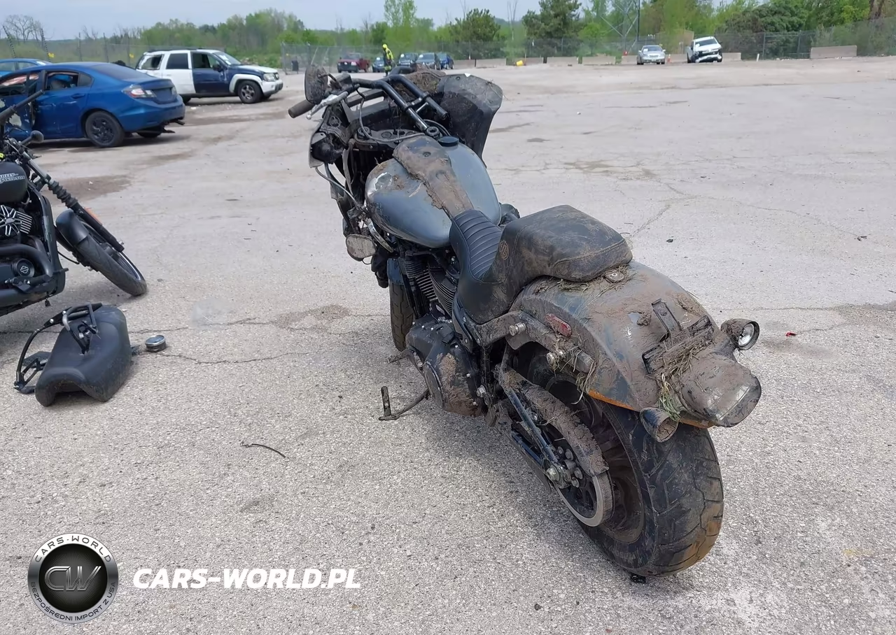 2022 Harley-Davidson Fxlrst VIN:1HD1YXZ18NB036613 - 3