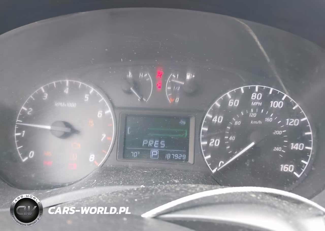 2013 Nissan Sentra S VIN:3N1AB7AP7DL687556 - 7
