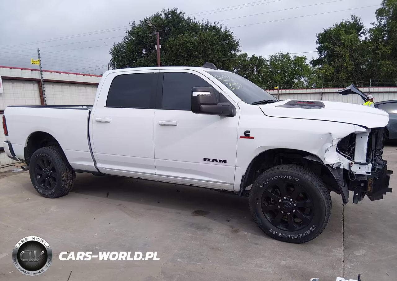 2024 Ram 2500 Laramie 4X4 6'4 Box VIN:3C6UR5FL4RG355954 - 14
