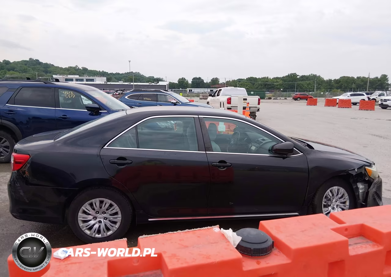 2012 Toyota Camry Le VIN:4T4BF1FKXCR231668 - 13
